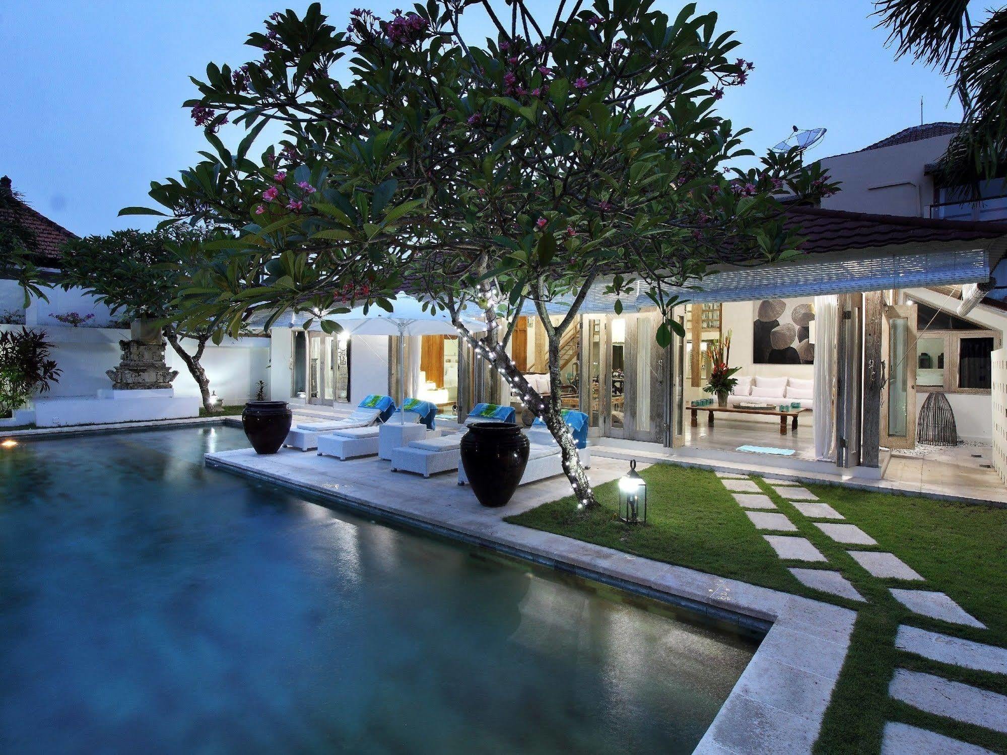 Villa Putih Seminyak Exteriér fotografie